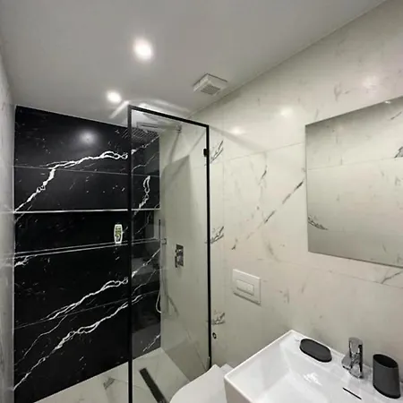 Apartment Come&recome Tirana