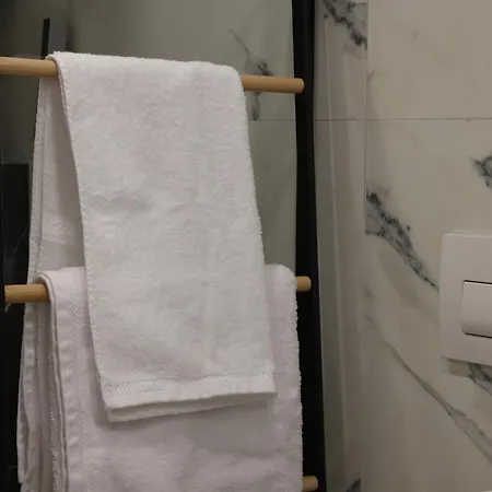 Come&recome 아파트 티라나