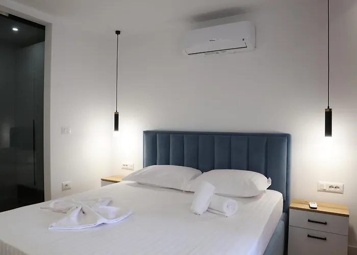 Come&recome Apartament *